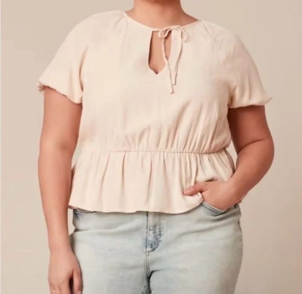 11 Honore Women's Peplum Blouse Puff Sleeve Ivory Jaquard Size 20 NEW With Tags